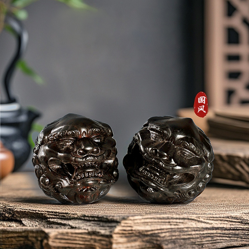 Art Craft Easter - Chinese Black Sandalwood Carved Awakening Lion